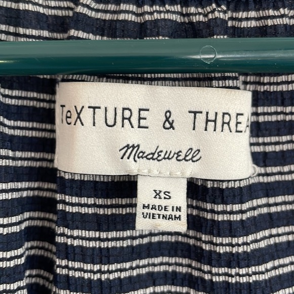 MADEWELL TEXTURE & THREAD STRIPED PEASANT TOP - Picture 5 of 7